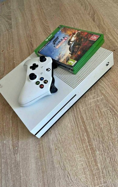 Xbox One  1 tb 2 jtk!