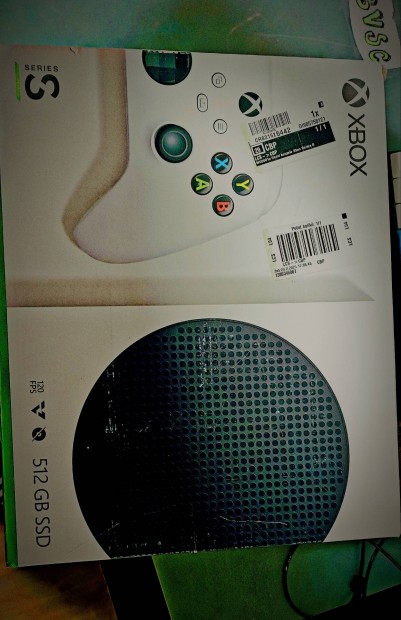 Xbox Series S + Kontroller tlt + 1 hnapos Xbox Game Pass