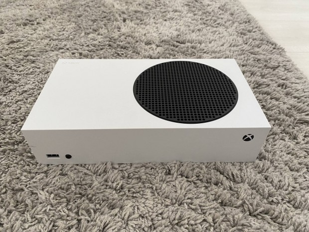 Xbox Series S (konrtollerrel+HDMI Kábellel+Tápellátó Kábellel)