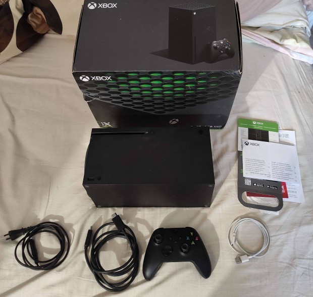 Xbox Series X 1TB (garancia mg rvnyes) + Resident Evil 4