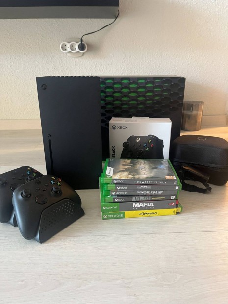 Xbox Series X + Extrák!
