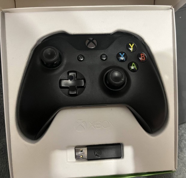 Xbox kontroller vezeztéknélküli adapterrel Windows 10-hez