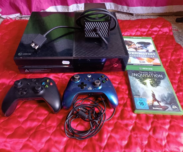 Xbox one 500GB 2 hibs kontrollerel