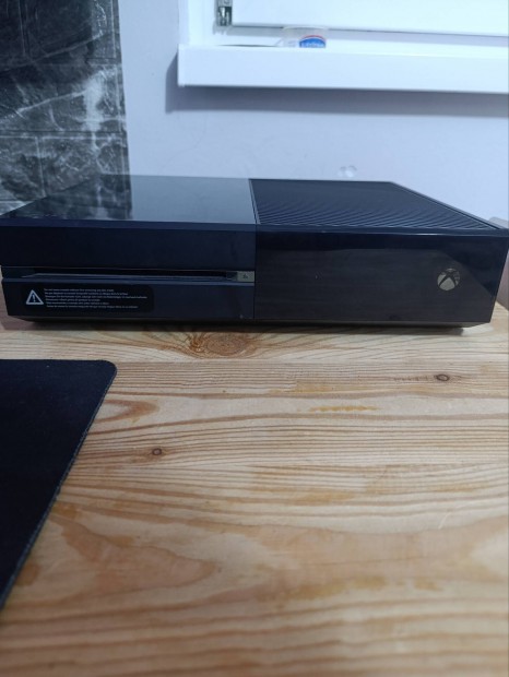 Xbox one 500Gb 