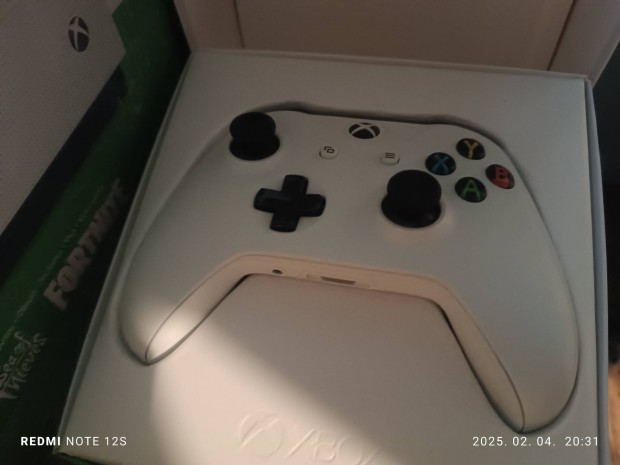 Xbox one S 500Gb lemezes vltozat