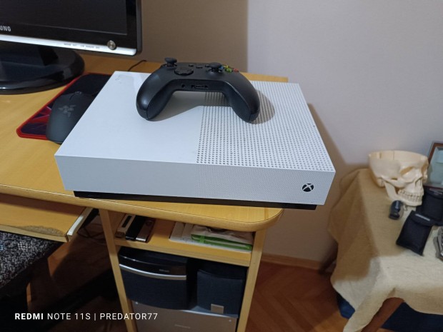 Xbox one S all digital Edition elad csere is!