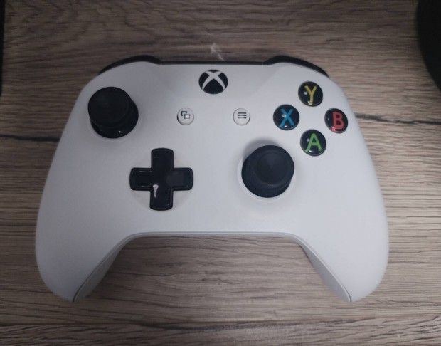 Xbox one S kontroller megkmlt llapotban