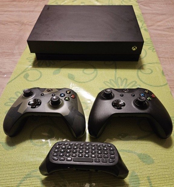 Xbox one X 1TB