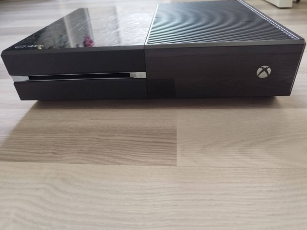 Xbox one konzol 1 TB