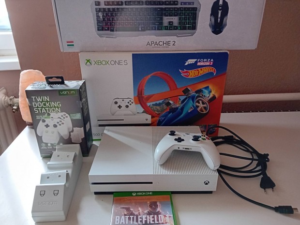 Xbox one s+white shark billentyzet/egr
