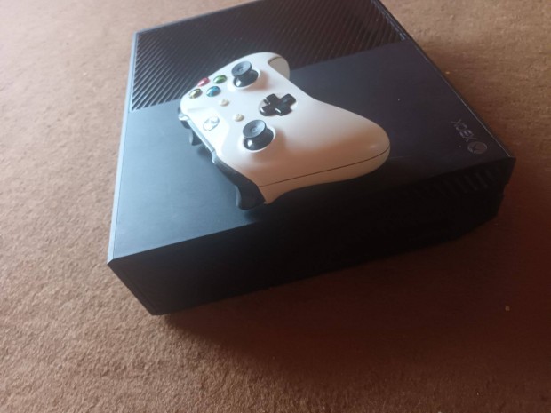 Xbox one x jtkkonzol