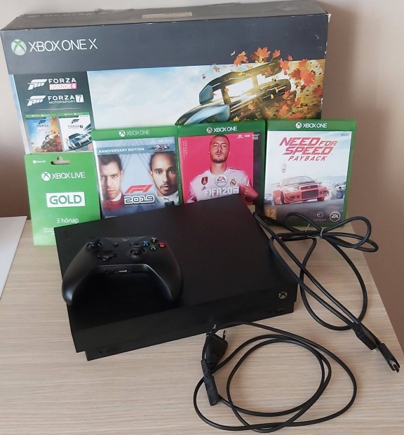 Xbox one x konzol