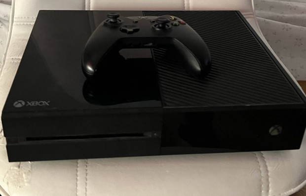 Xbox one x limited edition 2t  rbl lehet alkudni!!