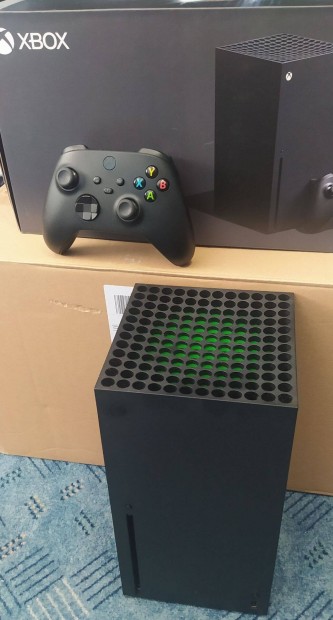 Xbox series X 1TB dobozban ,garival, 1db joy-al