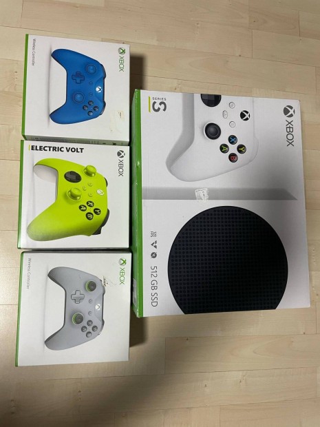 Xbox series s +4 kontroller
