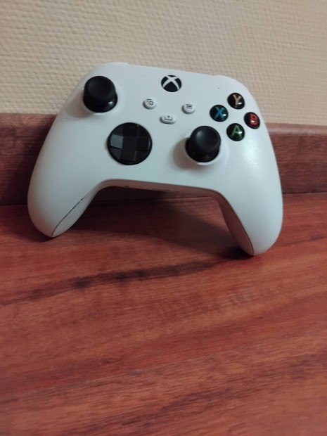 Xbox white controller