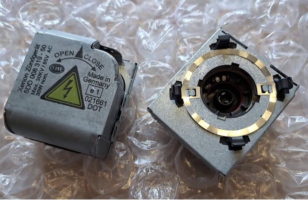 Xenon trafó gyújtótrafó 5DD 008 318-10 5DD008319-10