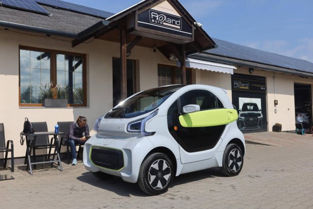 Xev Yoyo Elektromos mopedautó - Klíma - ABS - A...
