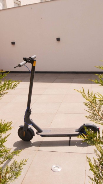 Xiamoi Electric Scooter 3