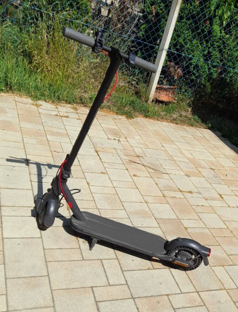 Xiaomi 4 Lite elektromos roller