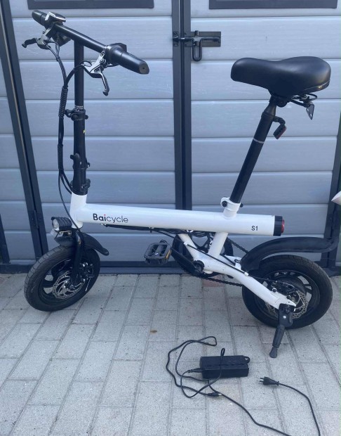 Xiaomi Baicycle S1 �sszecsukhat� elektromos ker�kp�r