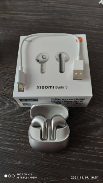 Xiaomi Buds 5