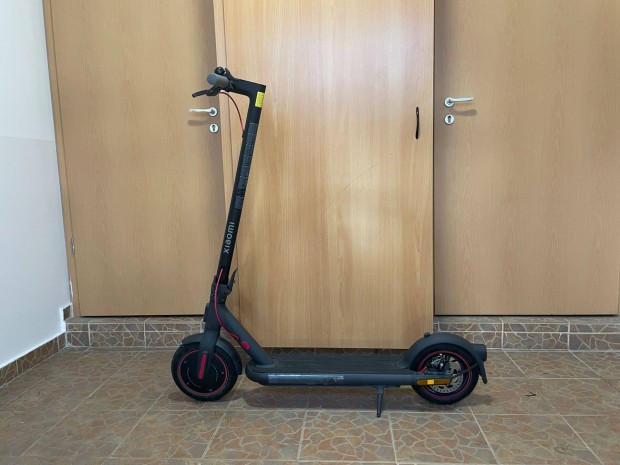 Xiaomi Electric Scooter 4 Pro 1st Gen