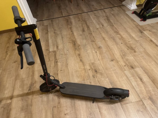 Xiaomi Electric Scooter 4 Roller garanciával