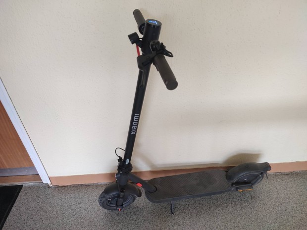 Xiaomi Electric Scooter Elite, Elektromos roller
