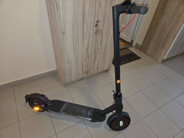 Xiaomi Electric Scooter Pro 2 elektromos roller