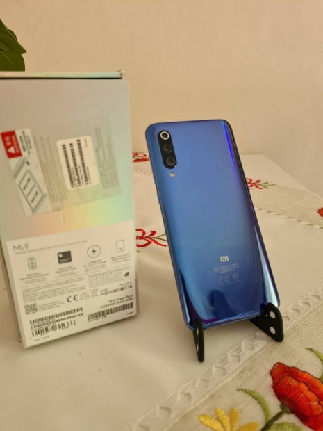 Xiaomi Mi 9 karcmentes 