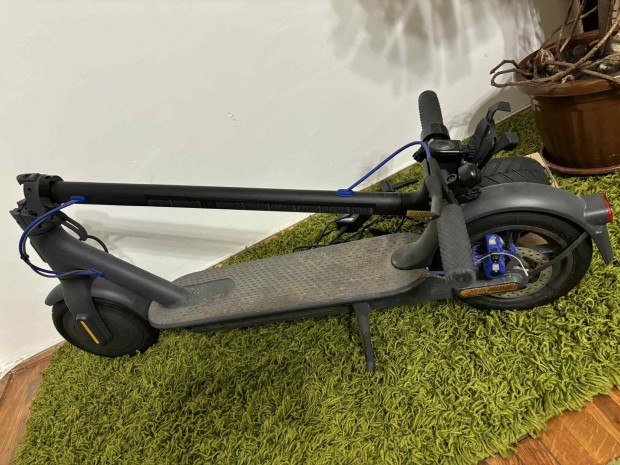 Xiaomi Mi Electric Scooter 3