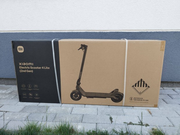 Xiaomi Mi Electric Scooter 4 Lite Gen2 elektromos roller