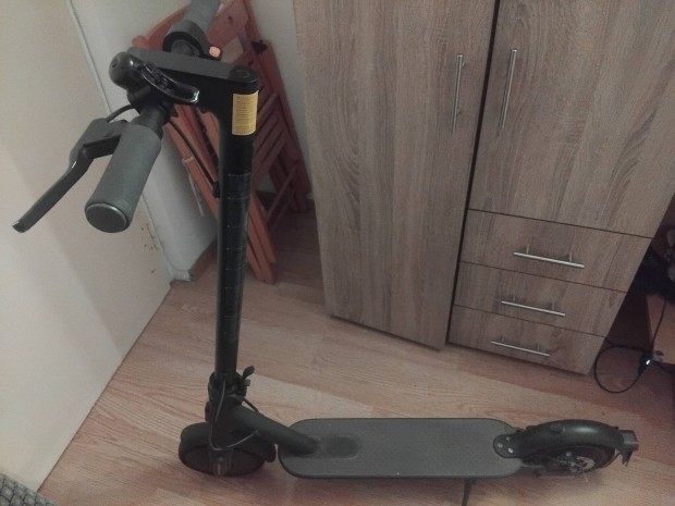 Xiaomi Mi Electric Scooter Essential roller