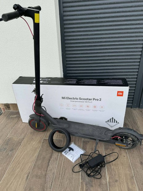 Xiaomi Mi Electric Scooter Pro 2 elektromos roller