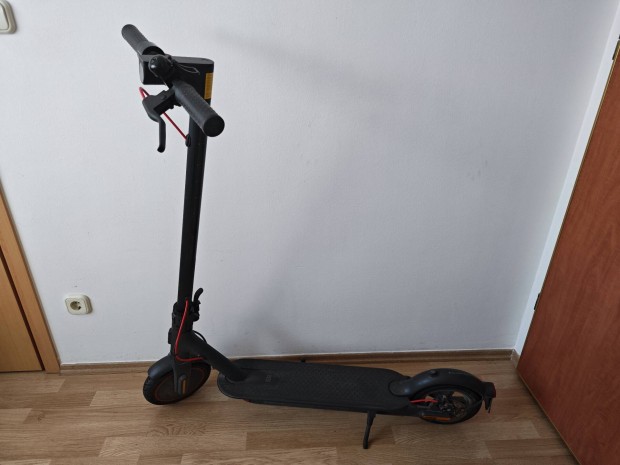 Xiaomi Mi Electric Scooter Pro 2 elektromos roller 