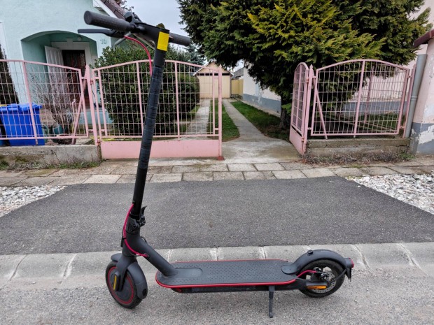 Xiaomi Mi Electric Scooter Pro 2 elektromos roller elad!