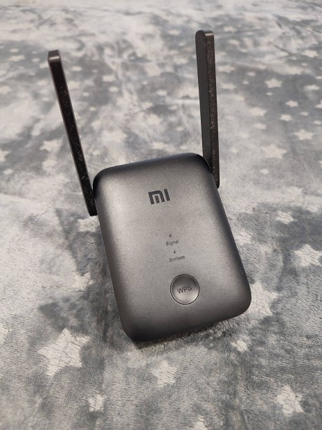 Xiaomi Mi WiFi range Extender AC1200 jelerst elad 