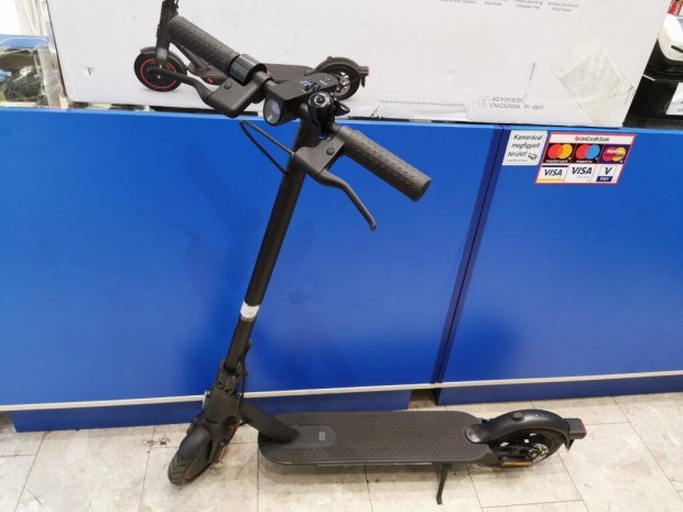 Xiaomi Pro 2 300W elektromos roller dobozában! 124km-t futott!