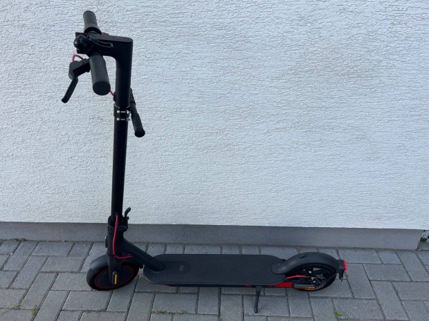 Xiaomi Pro 2 elektromos roller - újszerű