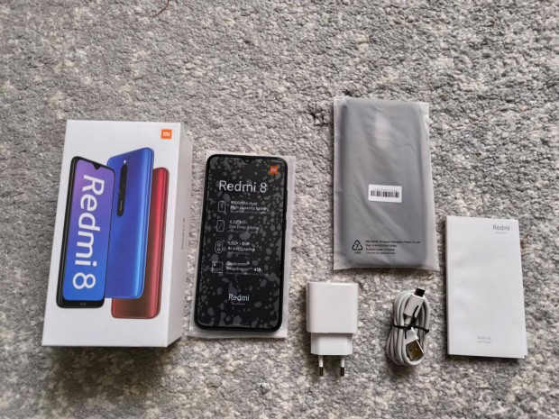 Xiaomi Redmi 8 szrke okostelefon