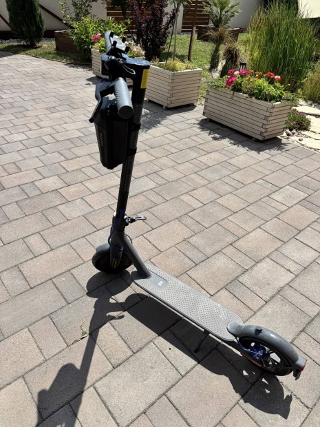 Xiaomi electric scooter 3 elad 
