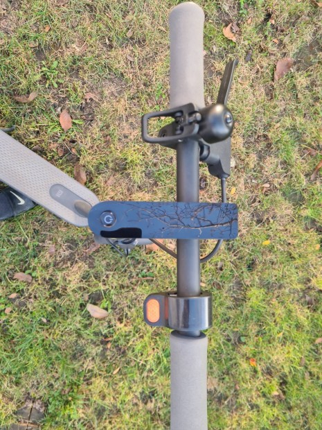 Xiaomi electric scooter essential