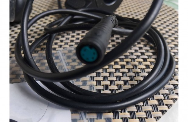 Xiaomi elektomos roller adatkábel