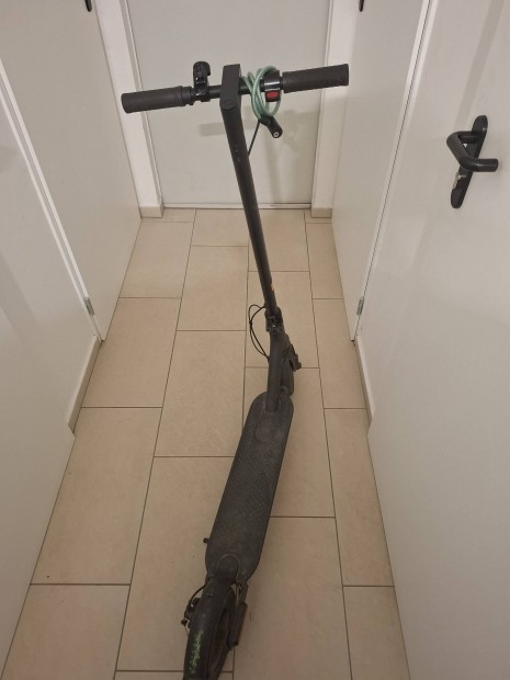 Xiaomi elektromos roller