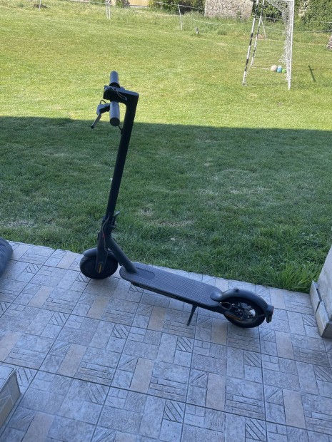 Xiaomi elektromos roller