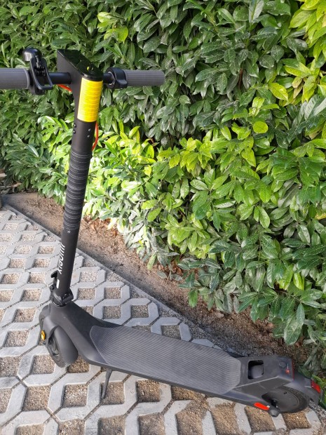 Xiaomi elektromos roller