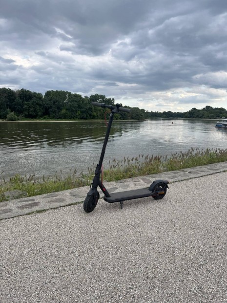 Xiaomi elektromos roller 4 lite