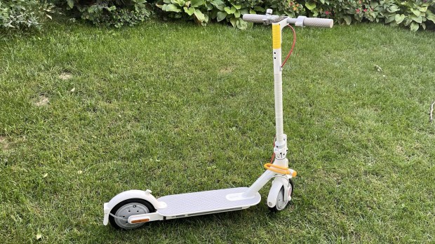 Xiaomi elektromos roller