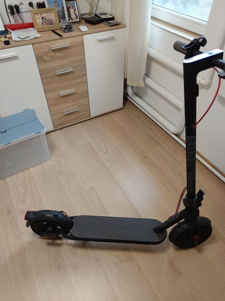 Xiaomi elektromos roller